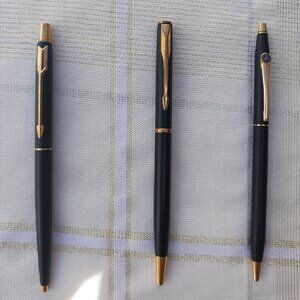 3 Vintage Ballpoint Pens (2 Parker & 1 Cross Co.)